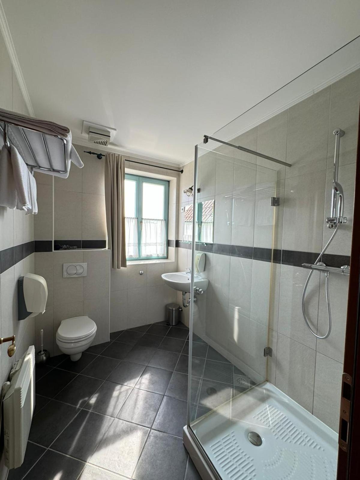 Parma Guesthouse & Apartments Maribor Oda fotoğraf