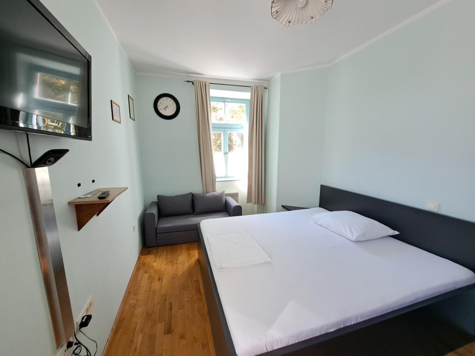 Parma Guesthouse & Apartments Maribor Oda fotoğraf