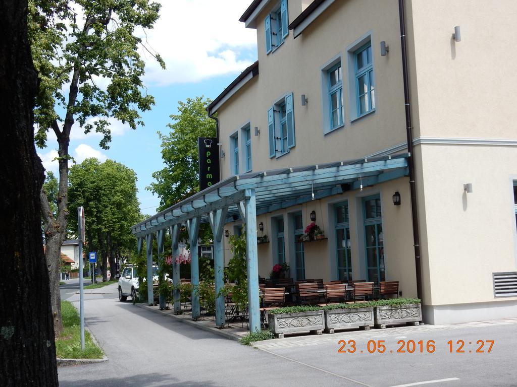 Parma Guesthouse & Apartments Maribor Dış mekan fotoğraf